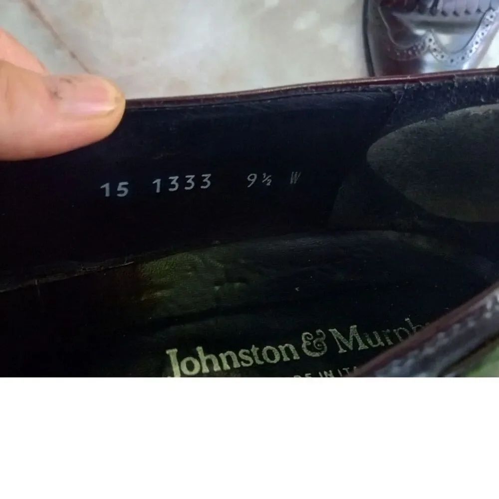 Johnston and Murphy Men's sz. 9.5W Tassel Loafers